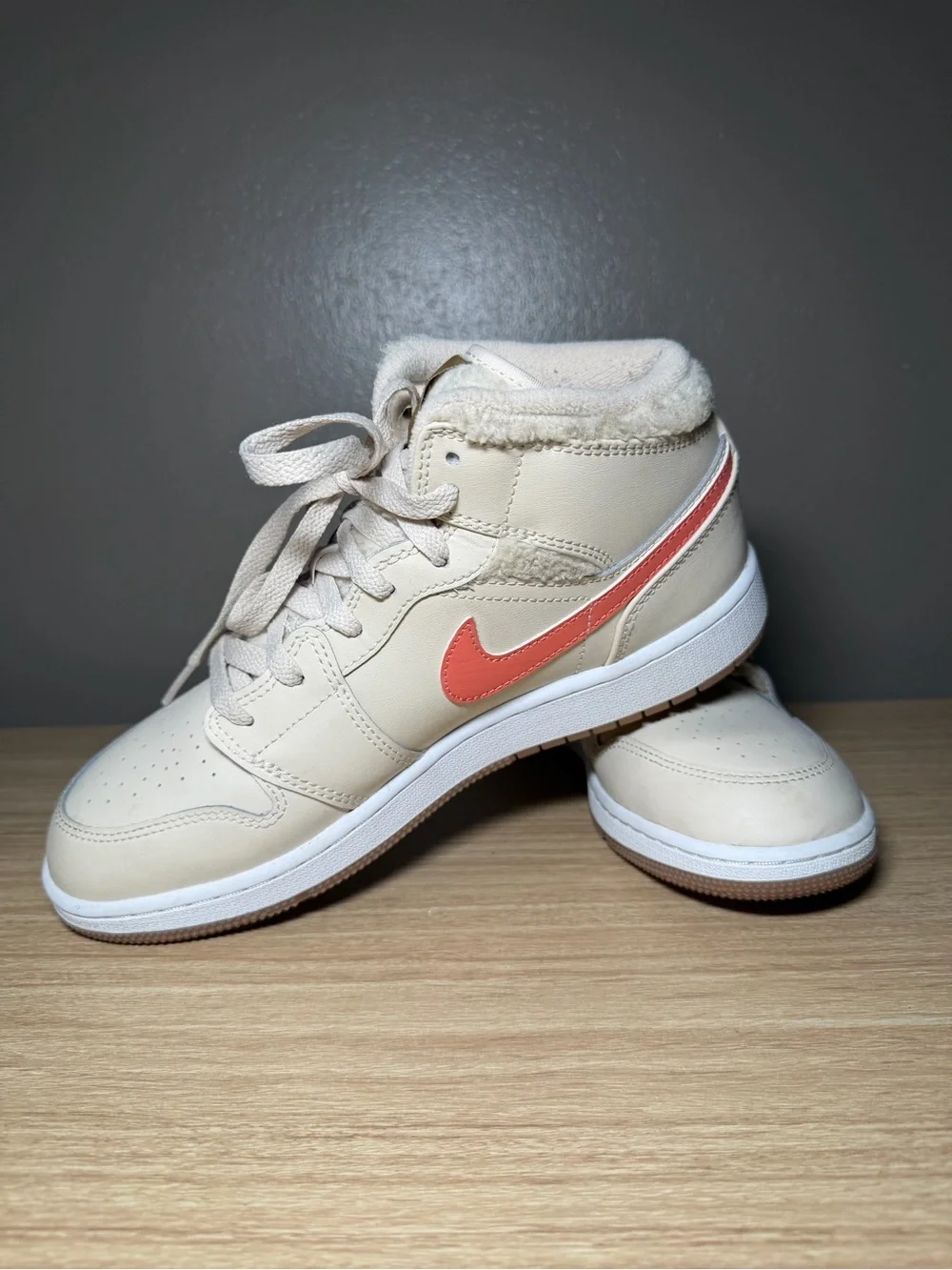 Air Jordan 1 Mid Utility GS 'Fleece'